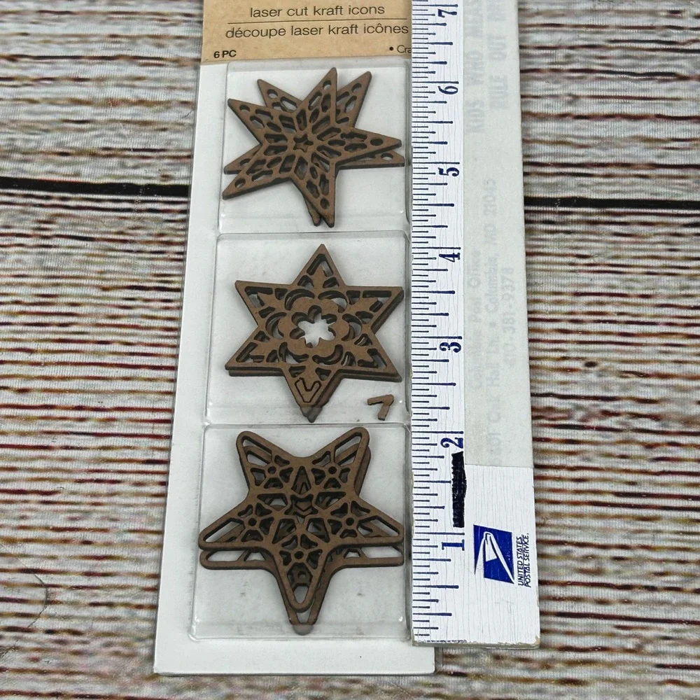 Crafters Square Laser Cut Kraft Icons‎ Wood Star Embellishments 6pc 307316-2109